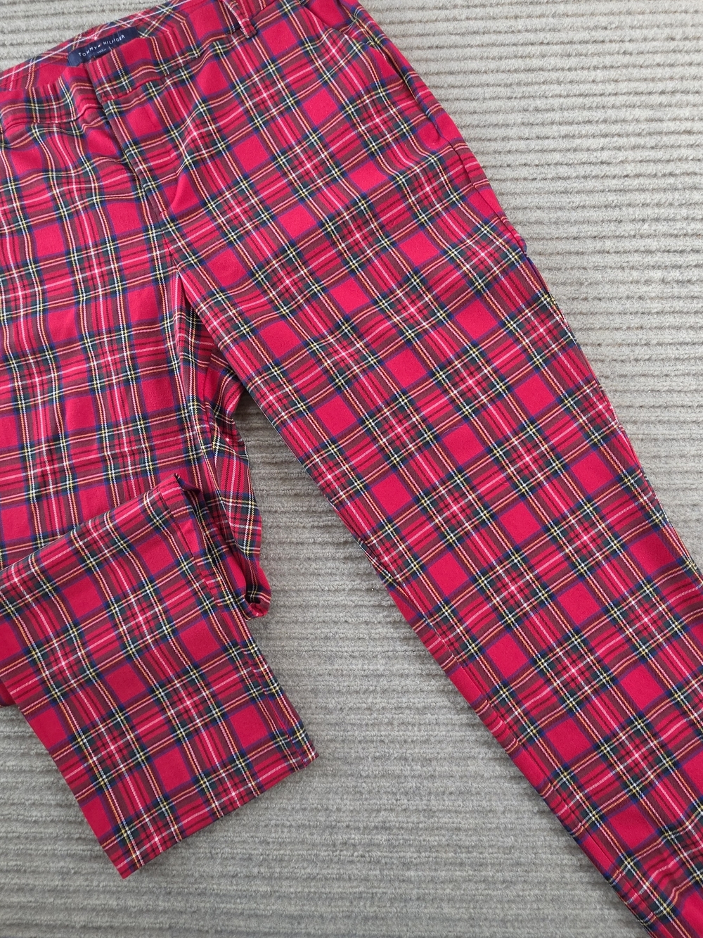Tommy Hilfiger Hampton Tartan Plaid Pants Women's 14 Red Multi Zip/Hook & Bar